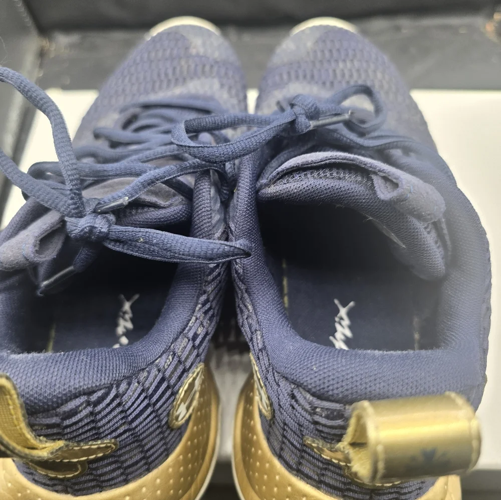 Nike‎ Men's Navy Blue Sneakers